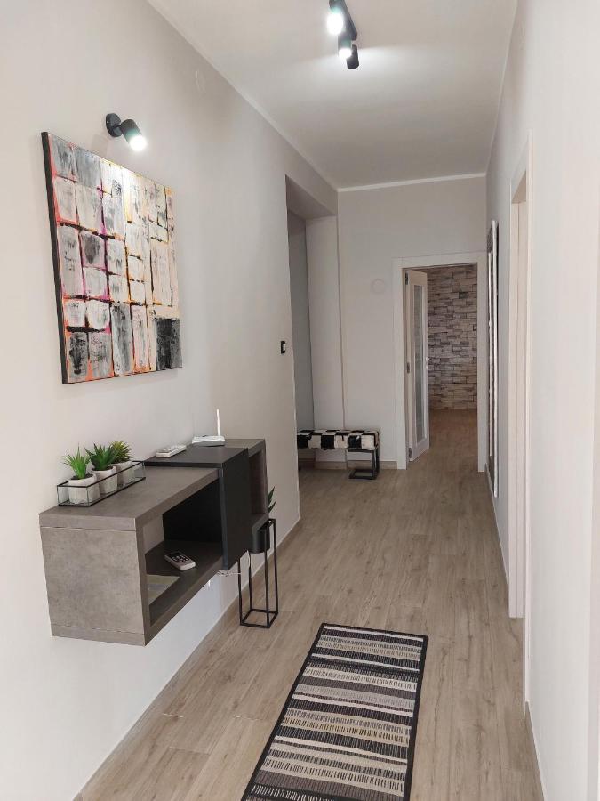 Family Apartment Cathy Galižana Eksteriør bilde